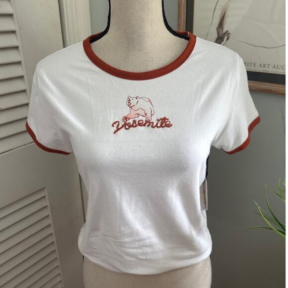 LOVE PEACE LAZY DAYS Womens Shirt XL Yosemite Ringe Tee Grizzly Graphic Casual - Picture 1 of 9